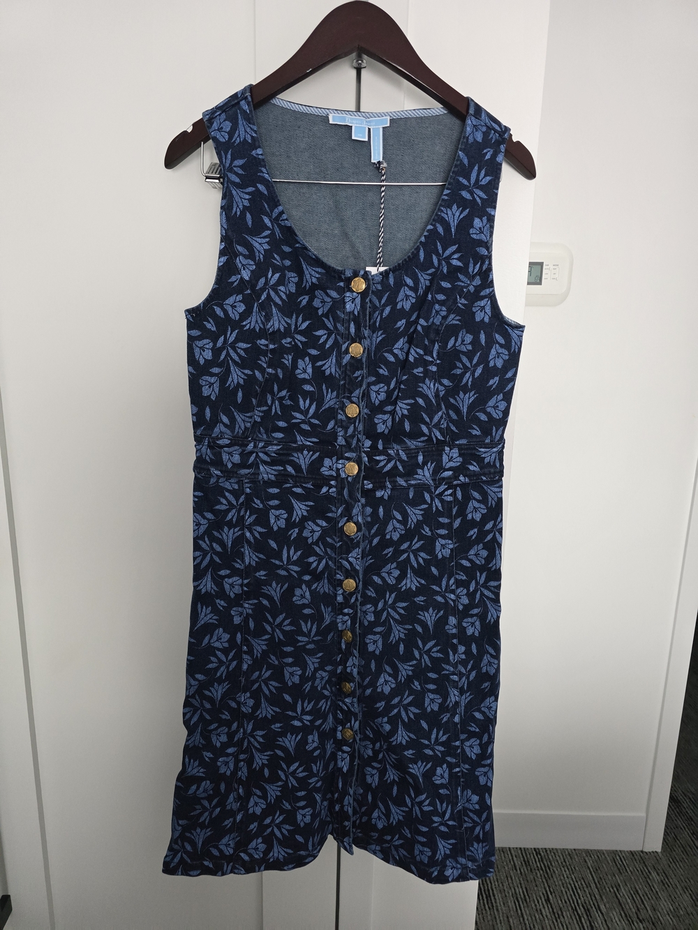 Draper James Denim Sleeveless Blue Floral Button-Front Dress